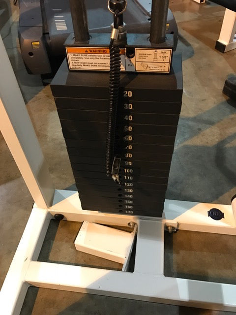 Paramount Glute Press Kickback