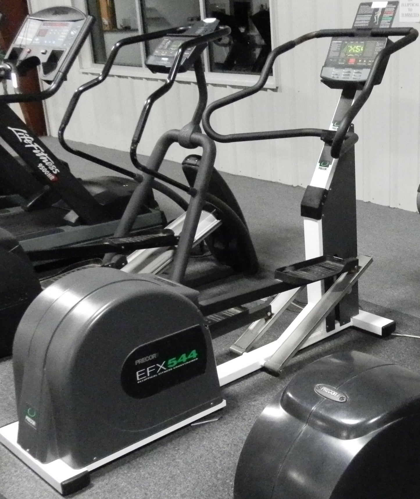 Precor 544 Ver. 1 Elliptical