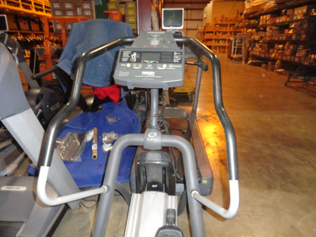Precor 546 Ver. 1 Elliptical