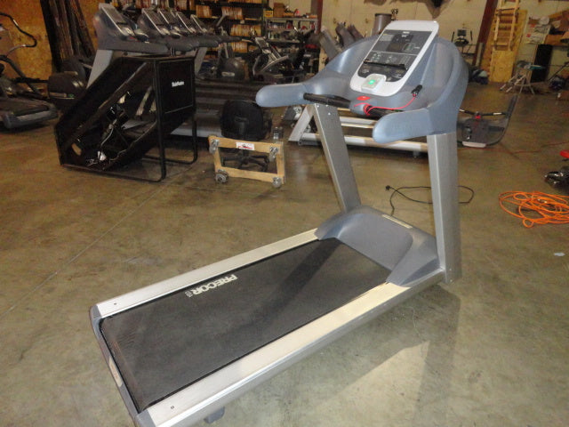 Precor 932i Experience Series Treadmill