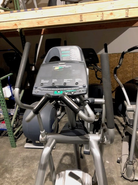Precor EFX 556 Elliptical