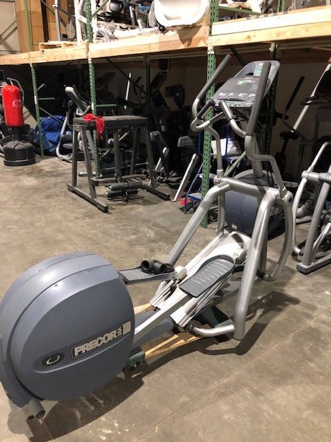 Precor EFX 556 Elliptical
