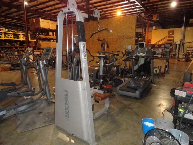 Precor Icarian Lat Pulldown 305