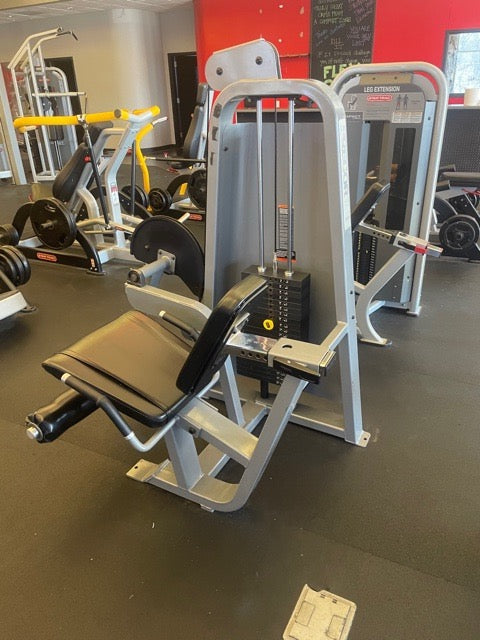 Precor Icarian Leg Extension 605