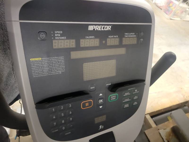 Precor 835 RBK Recumbent Bike