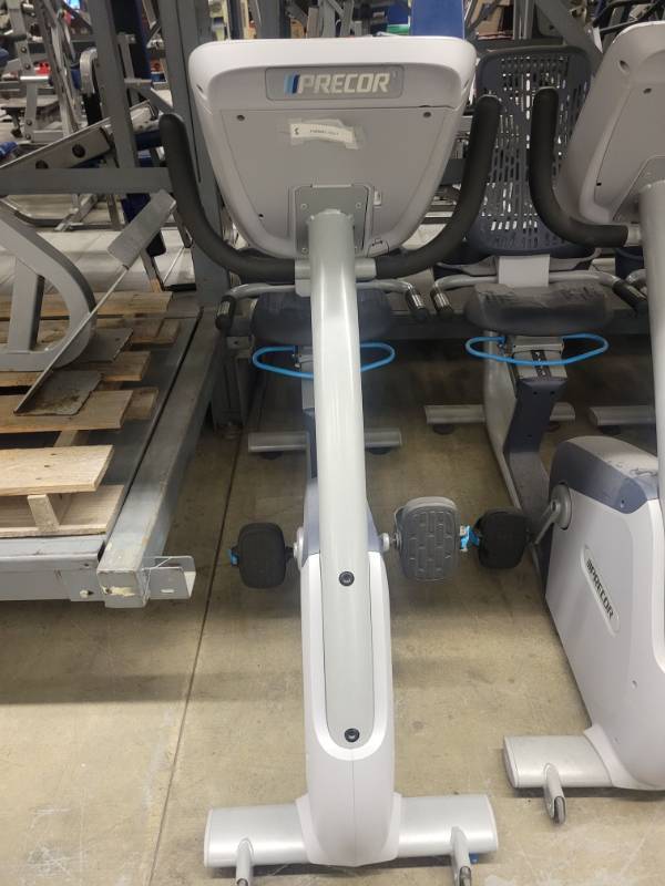Precor 835 RBK Recumbent Bike