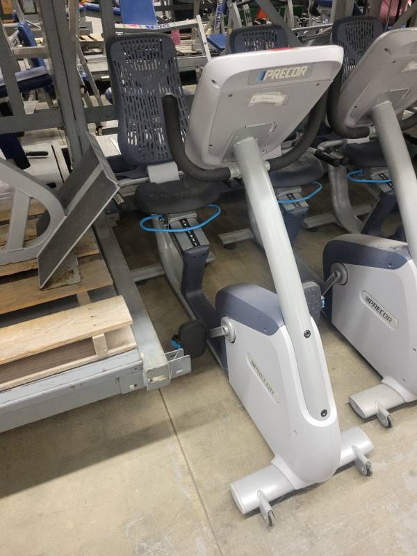 Precor 835 RBK Recumbent Bike