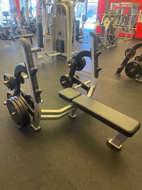 Star Trac Olympic Bench Press