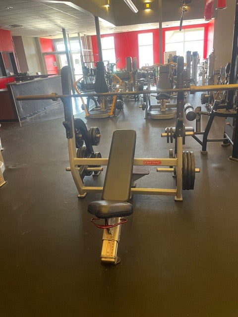 Star Trac Inspiration Olympic Incline Bench Press