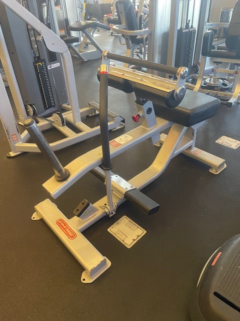 Star Trac Seated Calf Raise Tilt Inspiration Series