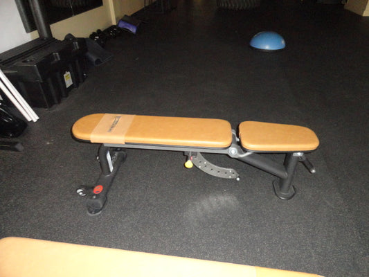 Tuff Stuff Flat/Incline Bench PPF-701