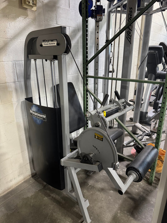 Magnum Seated Leg Curl
