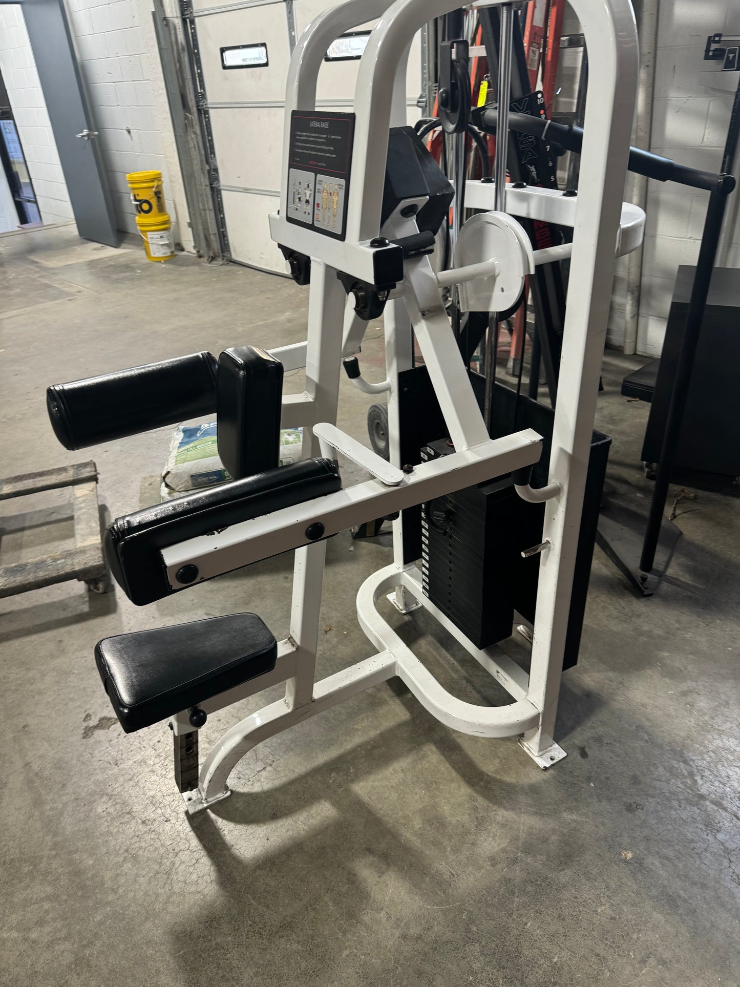 Life Fitness Lateral Raise Midwest Used Fitness Equipment