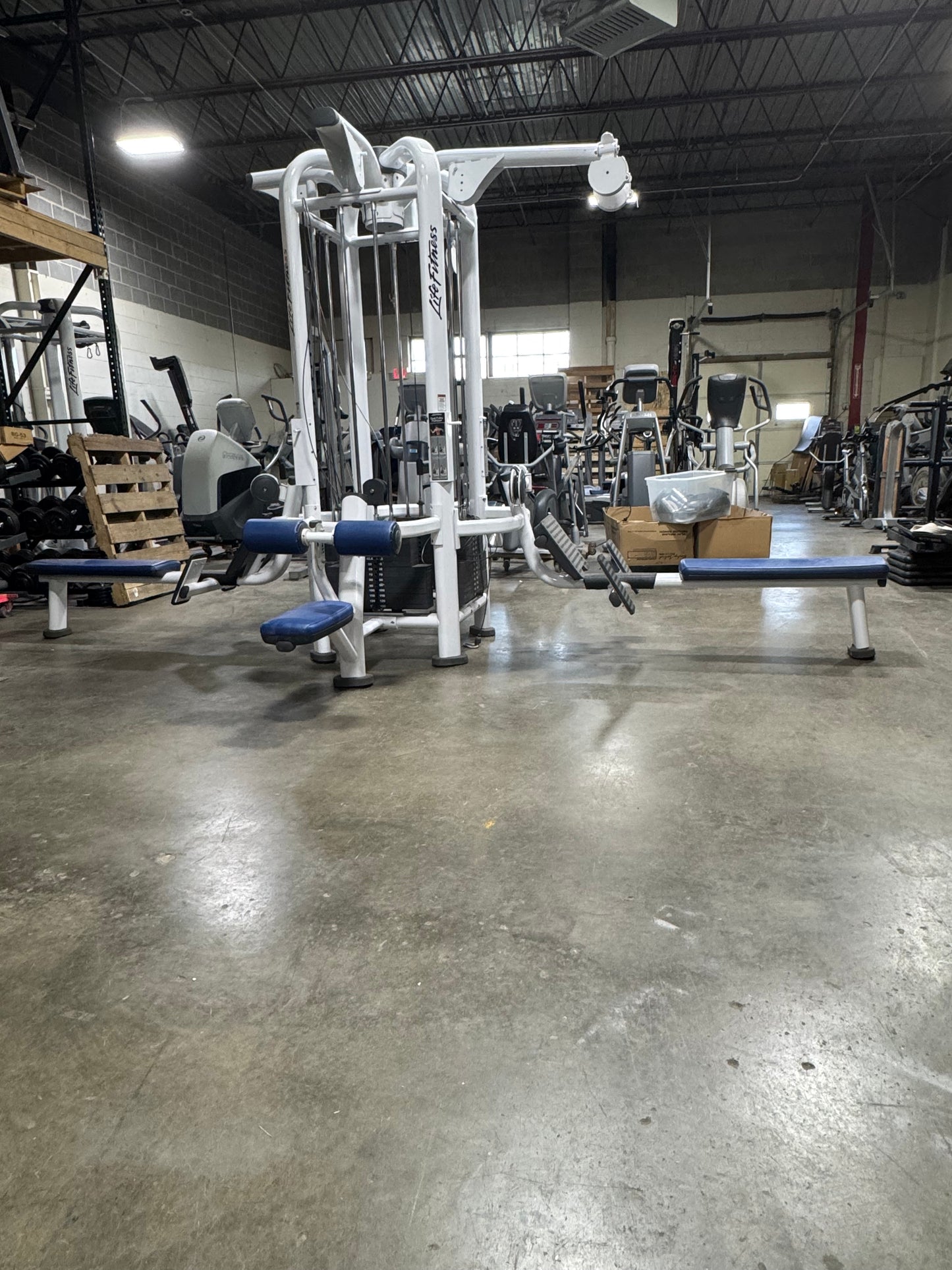 Life Fitness MJ4 Lat Pulldown/Dual Pulley Lat Pulldown/Low Row/Dual Pulley Low Row