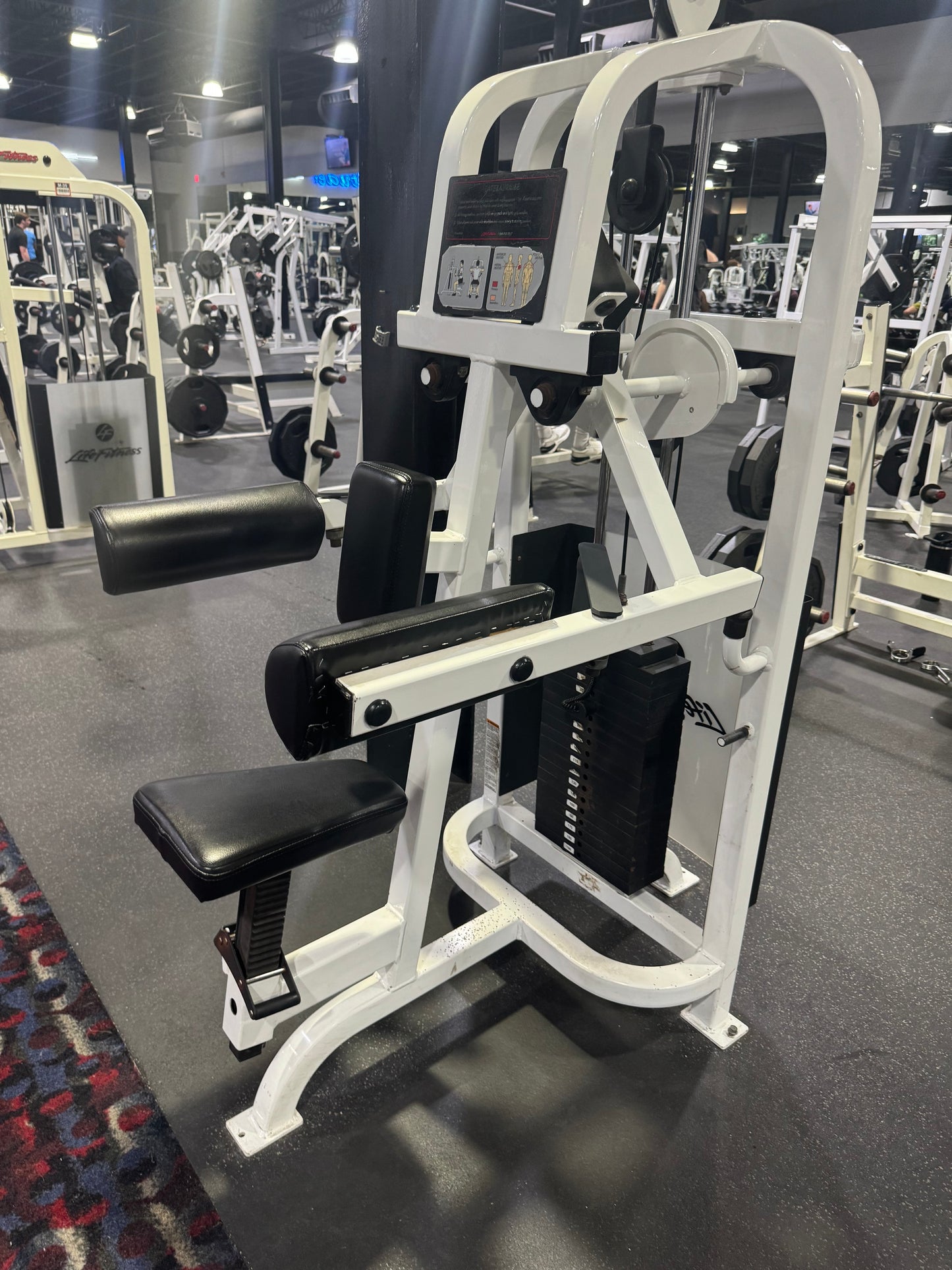 Life Fitness Lateral Raise Midwest Used Fitness Equipment