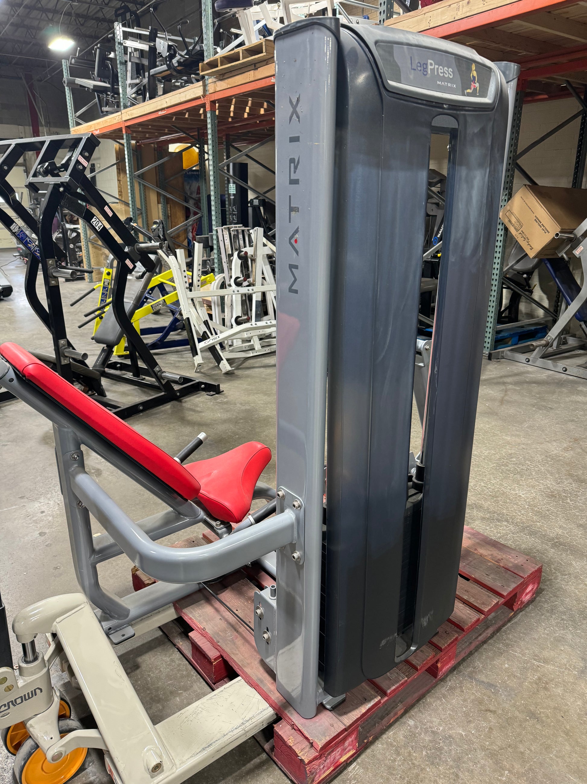 Matrix Leg Rise Machines Matrix Versa Leg Press VS-S70-USB2 – Midwest Used Fitness Equipment