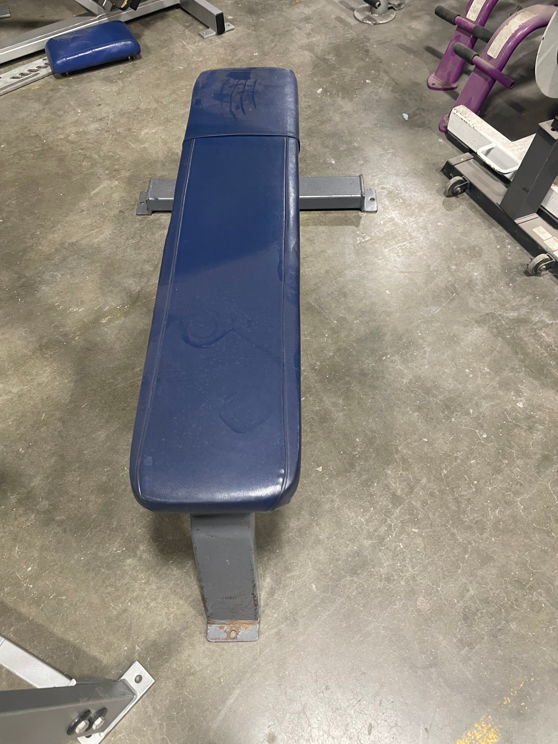 Precor Icarian Flat Bench Midwest Used Fitness Equipment