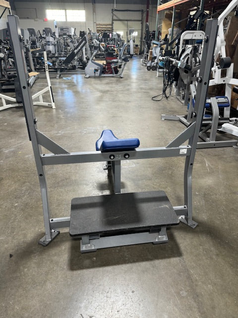 Hammer Strength Olympic Incline Bench Press