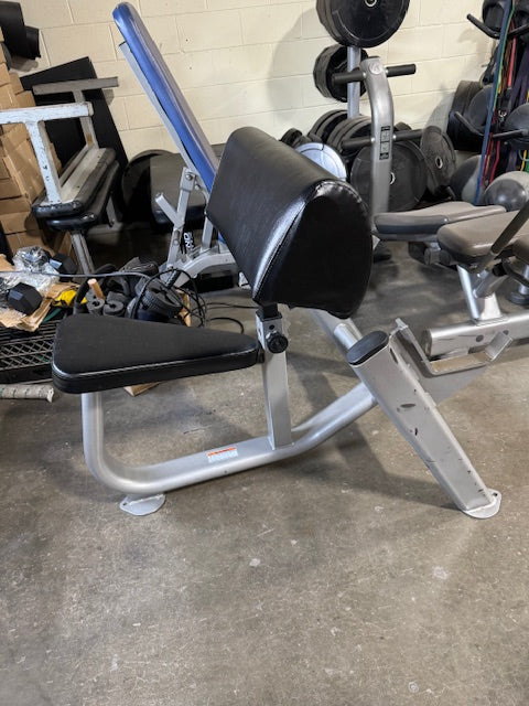 Preacher Curl Bench - Muscle D Fitness - 11 Gauge Steel - Adjustable Seat - Commercial Upholstery