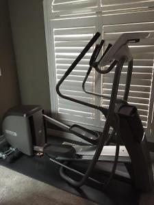 Precor 5.37 Elliptical