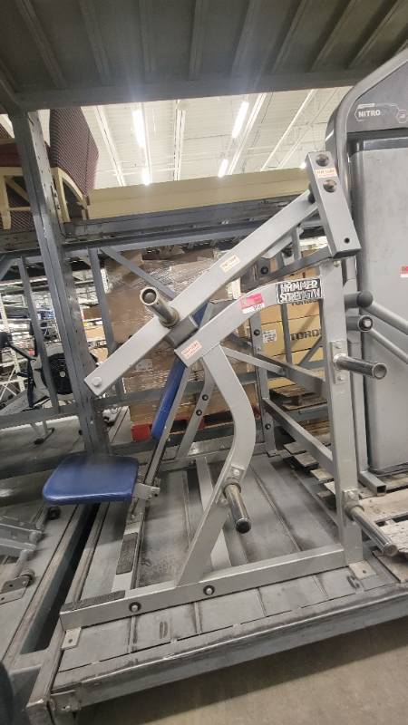 Hammer Strength Iso Lateral Super Incline Press