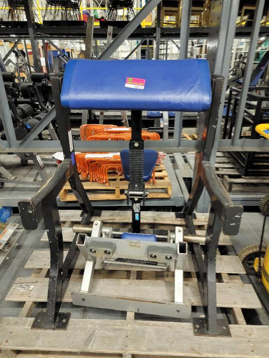 Hammer Strength Preacher Curl Bench
