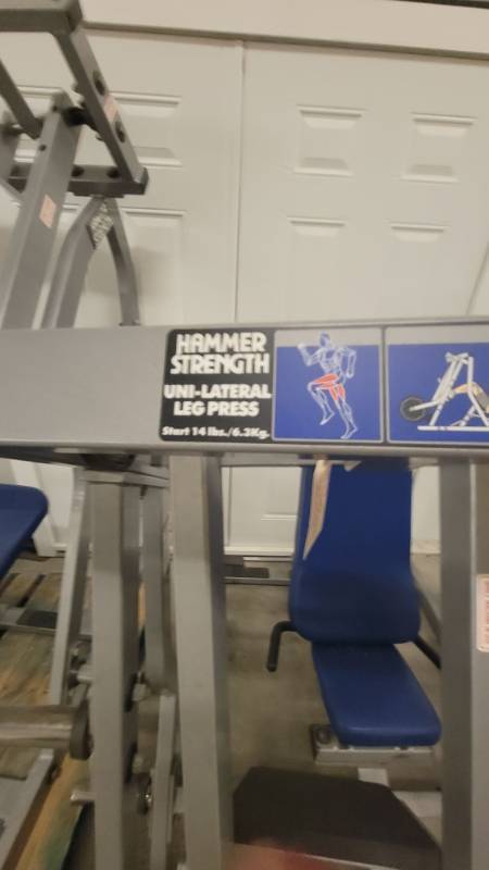 Hammer Strength Uni Lateral Leg Press