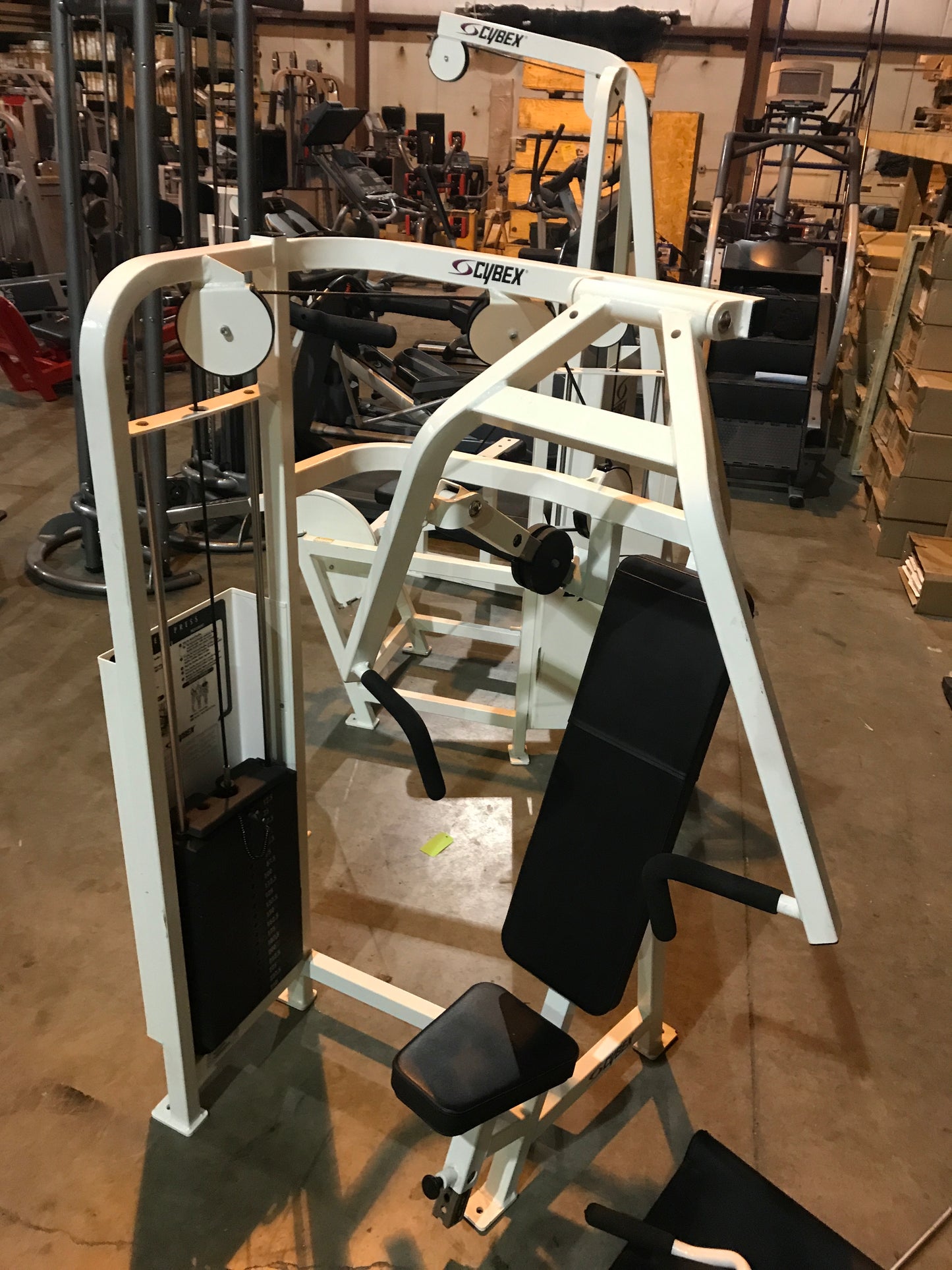 Cybex Chest Press