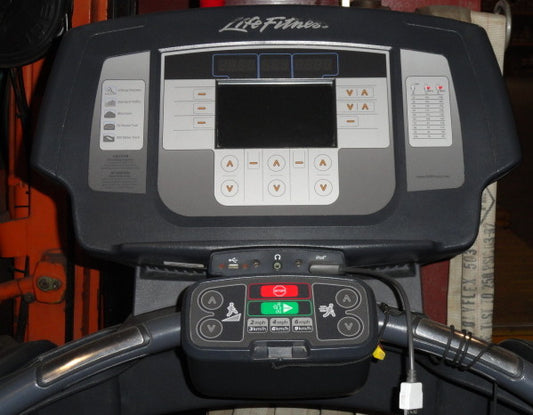Life Fitness 95T Inspire Treadmill