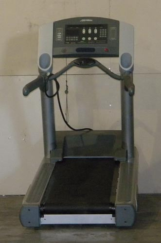 Life Fitness 95Ti Treadmill