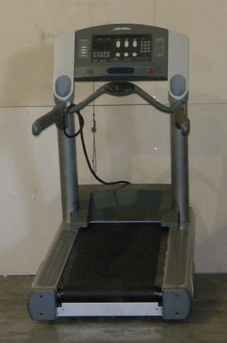 Life Fitness 97Ti Treadmill Decline/Incline Option