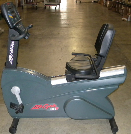 Life Fitness Lifecycle 9100HR Recumbent Bike