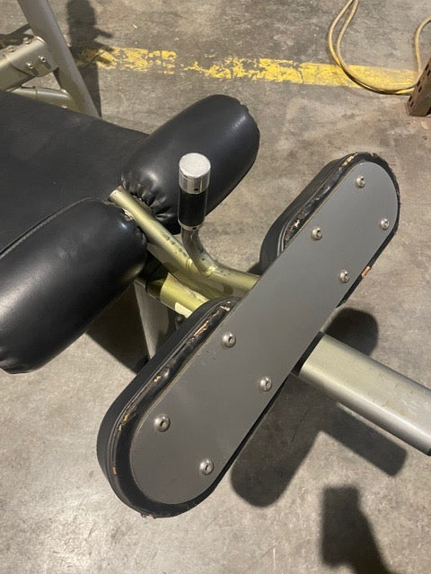 Matrix Aura Olympic Decline Bench Press