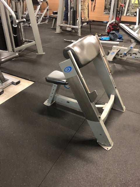 Nautilus Preacher Curl Bench F3PC