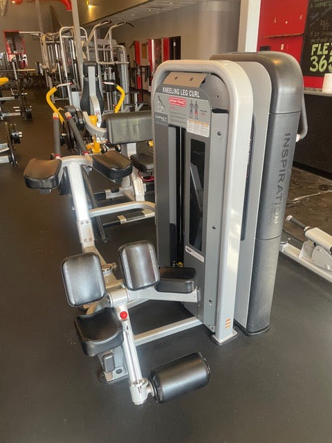 Star Trac Kneeling Leg Curl Impact Series