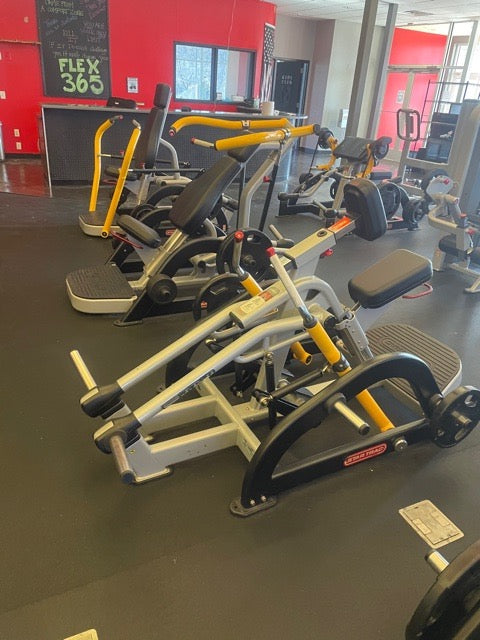 6 pieces Star Trac Leverage Line Plate Loaded – Midwest Used Fitness ...