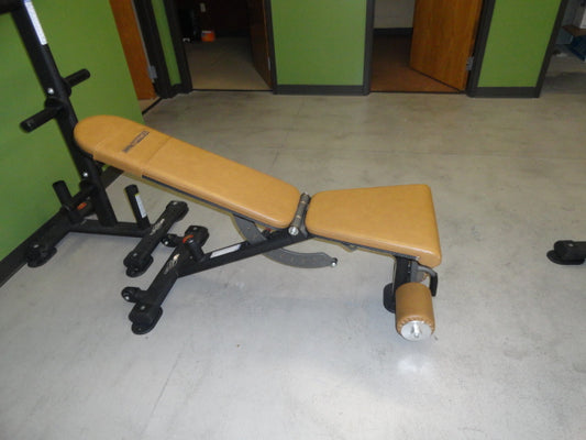 Tuff Stuff  PPF-700 Multi Adjustable Bench